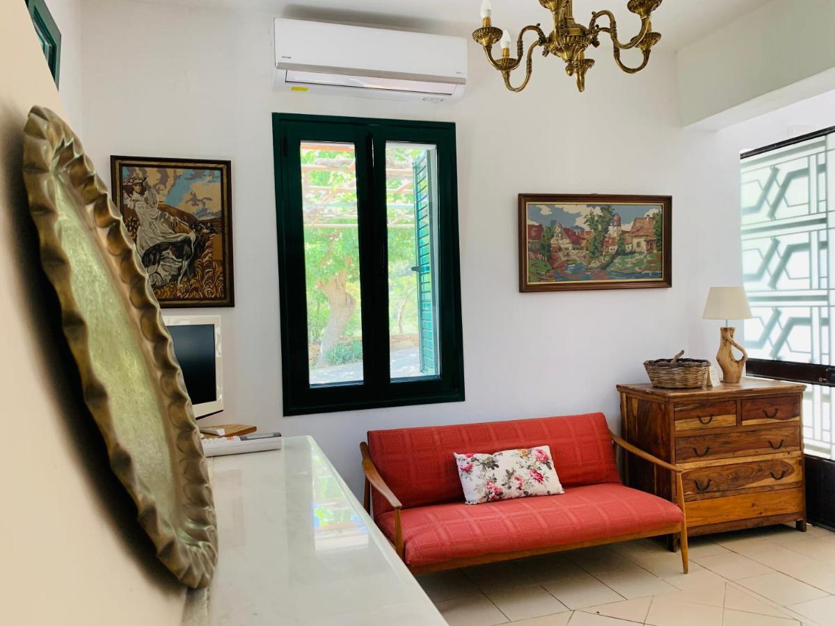 Temenia House Villa Bagian luar foto