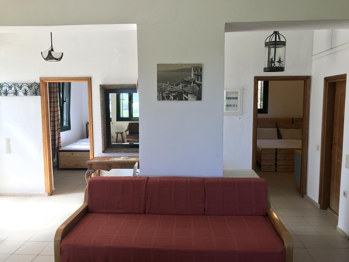 Temenia House Villa Bagian luar foto